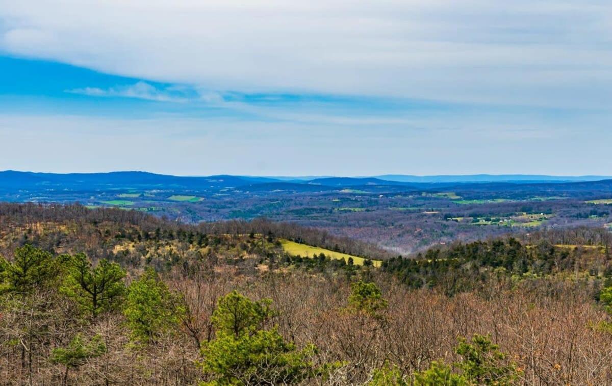 Mountaintop Views, Hot Tub, Deck, Fire Pit & Wifi Augusta Exterior photo