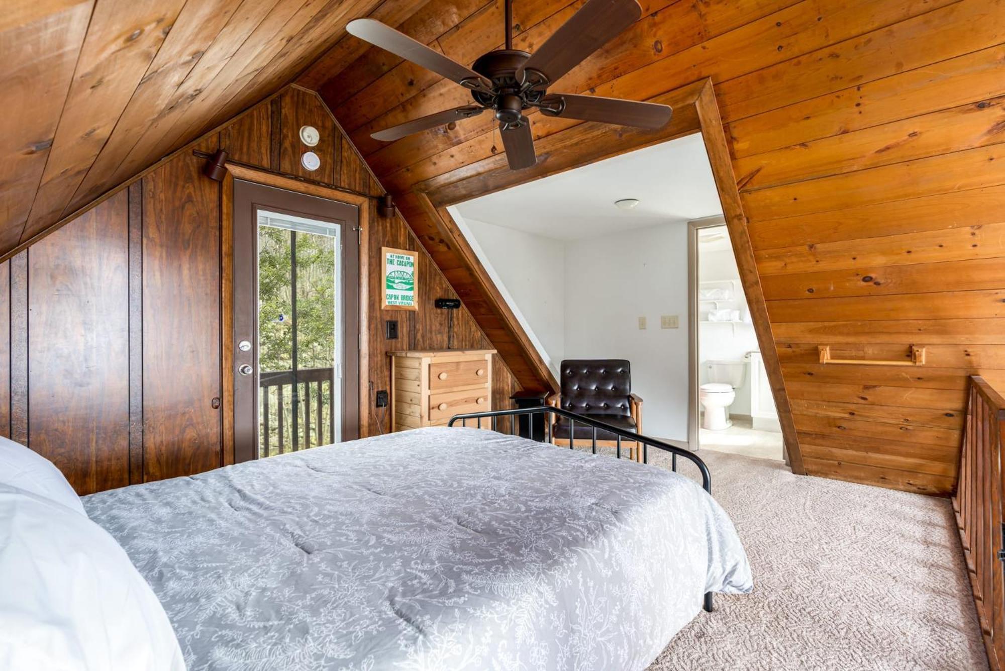 Mountaintop Views, Hot Tub, Deck, Fire Pit & Wifi Augusta Exterior photo